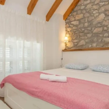 Adorable With Swimming Pool * Imotski